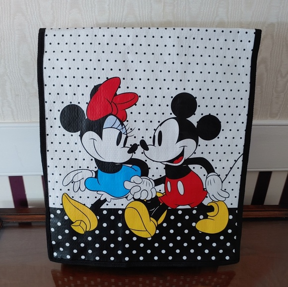 LAST ONE ❤ Mickey and Minnie Messanger Bag - Picture 4 of 8